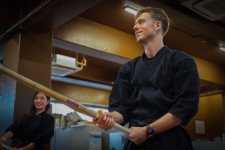 Positive atmosphere during kendo experience in Tokyo